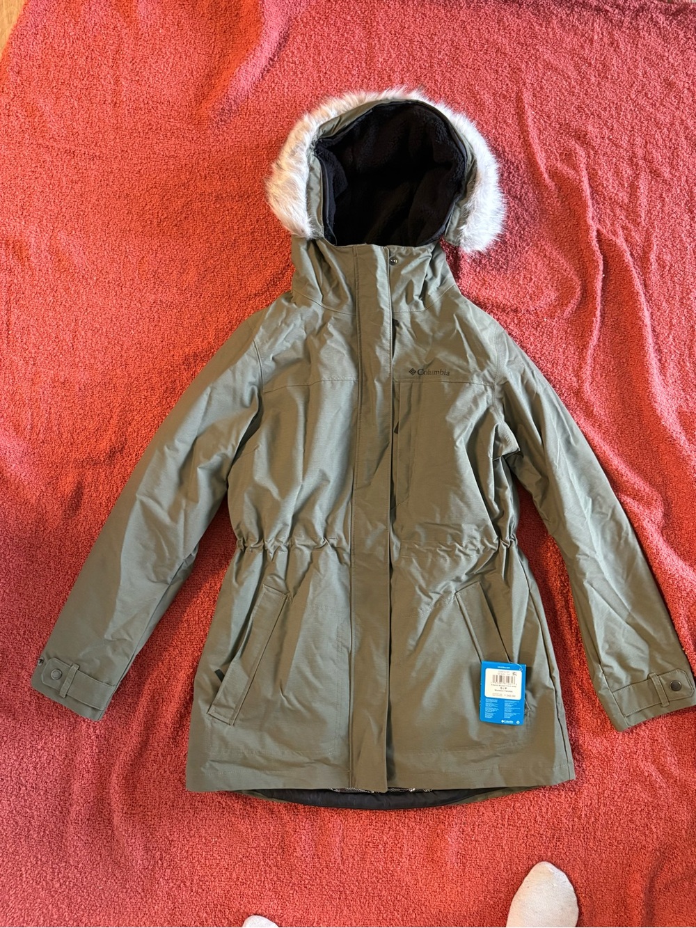 Columbia Women’s Olive Green Winter Parka Jacket with Faux Fur Hood